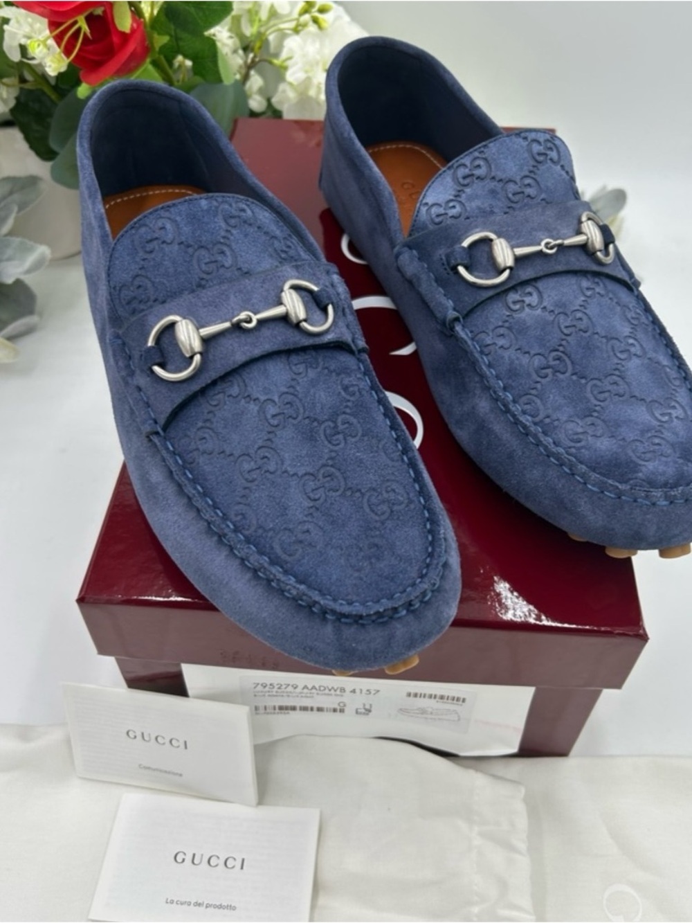 Gucci, GG embossed suede Driver loafers size 9 fits
10US made in Italy - Picture 6 of 6